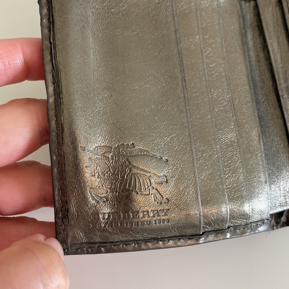 Burberry Supernova Wallet - image 5